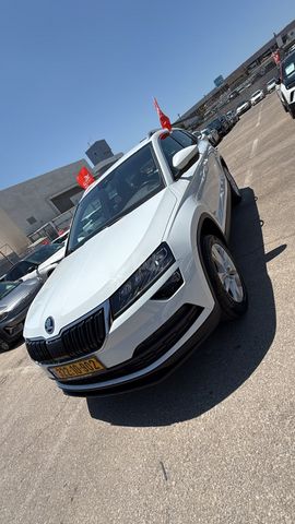 סקודה קארוק