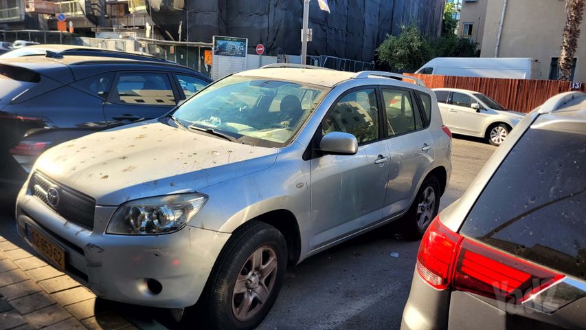 מודעת רכב טויוטה RAV4