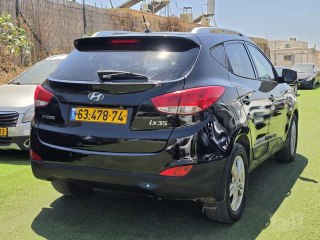יונדאי ix35