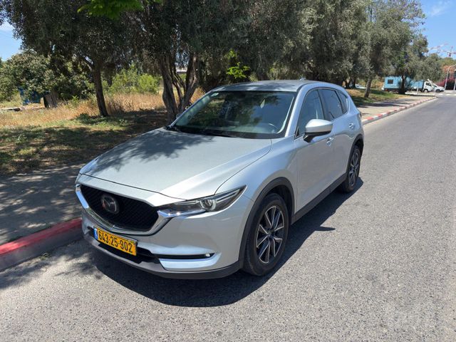 מודעת רכב מאזדה CX-5
