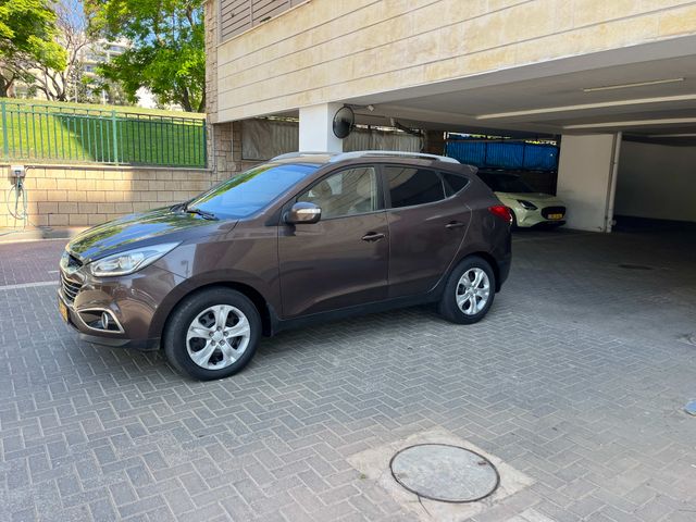 יונדאי ix35