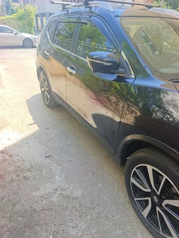 ניסאן אקס טרייל