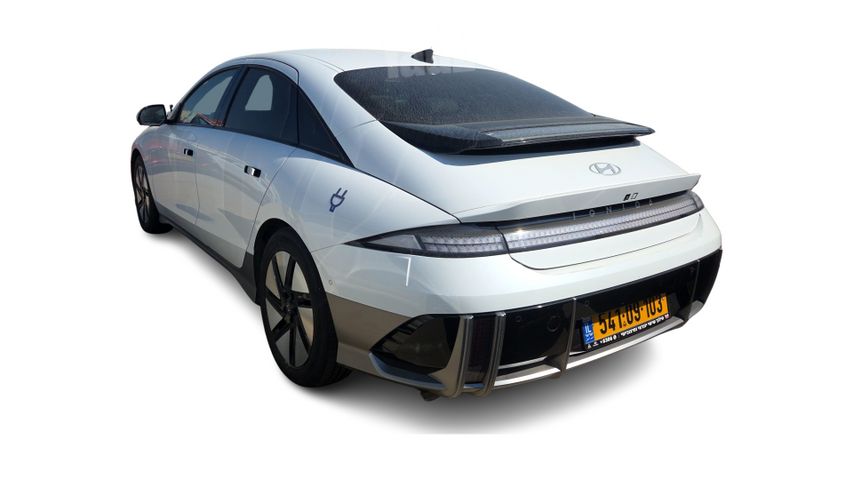 יונדאי איוניק 6
