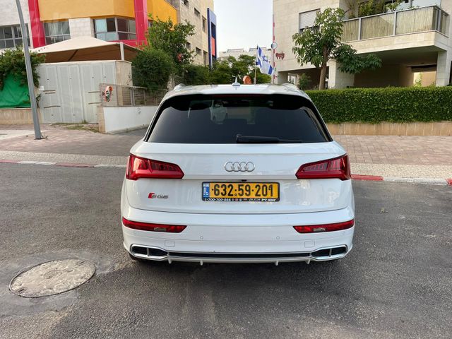 אאודי SQ5