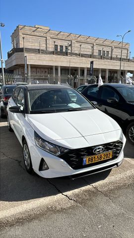 מודעת רכב יונדאי i20