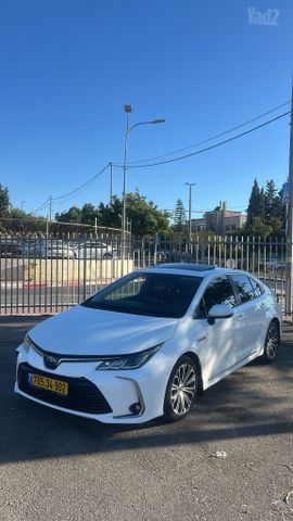 מודעת רכב טויוטה קורולה