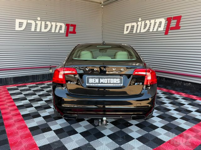 וולוו S60