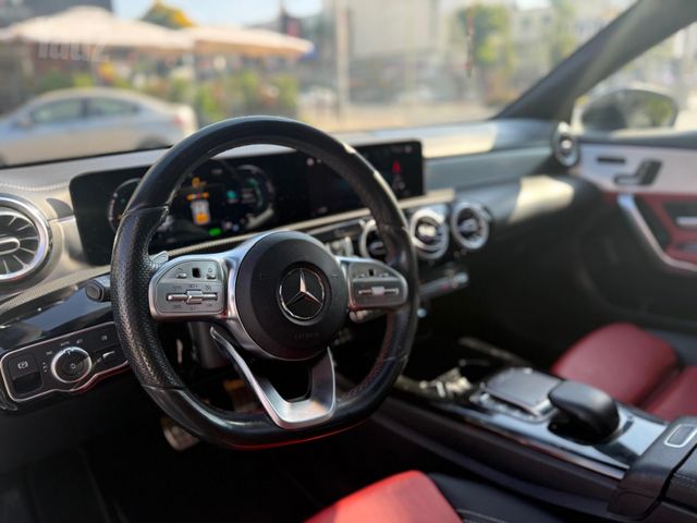 מרצדס-בנץ A-class