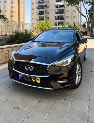 מודעת רכב אינפיניטי Q30