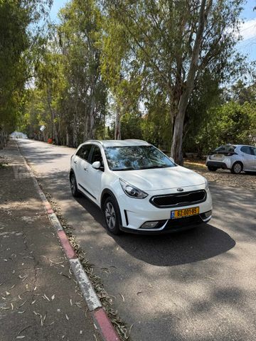 קיה נירו