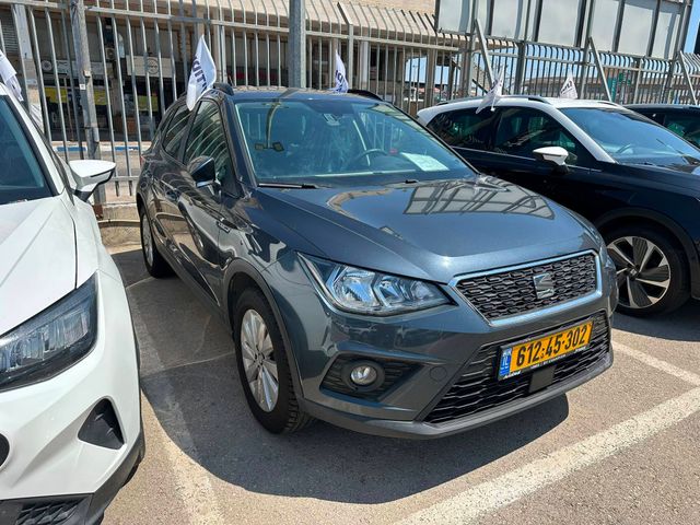 מודעת רכב סיאט ארונה