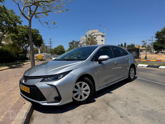 טויוטה קורולה