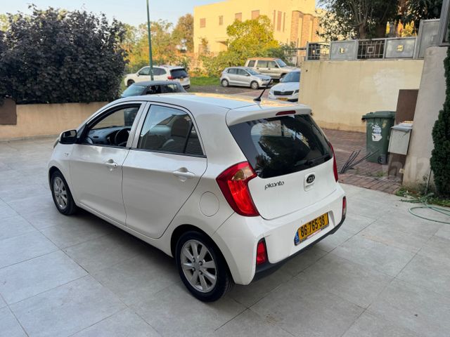 קיה פיקנטו