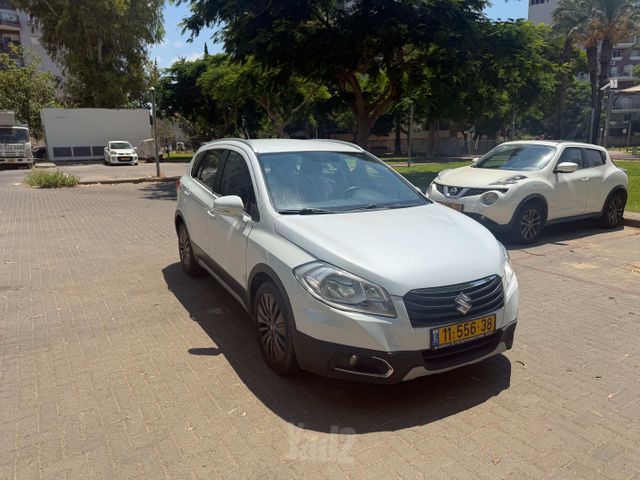 מודעת רכב סוזוקי קרוסאובר