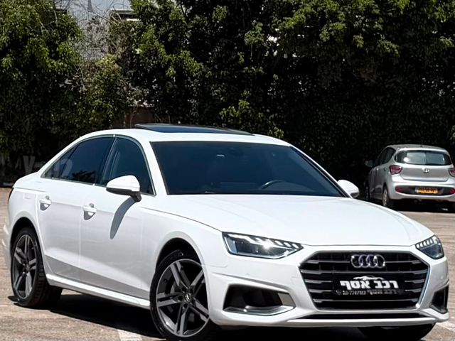 אאודי A4
