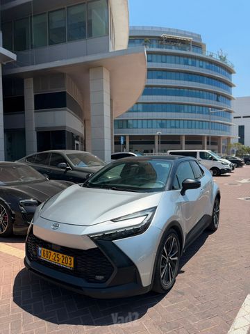 טויוטה C-HR