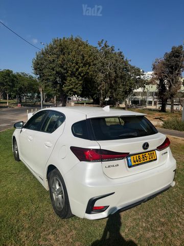 לקסוס CT