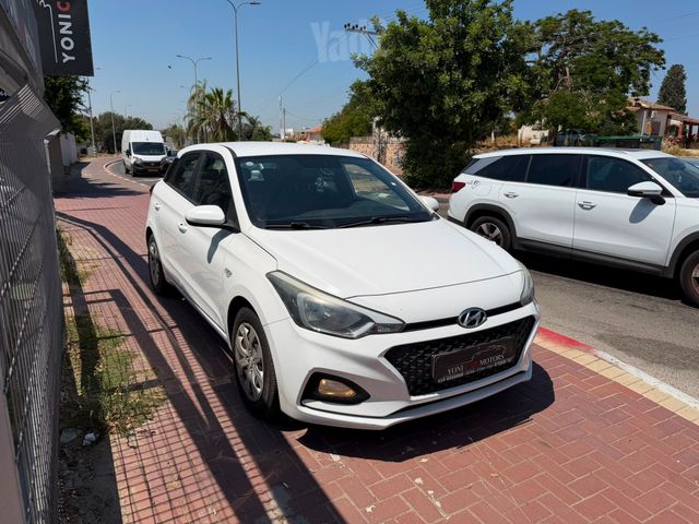 יונדאי i20