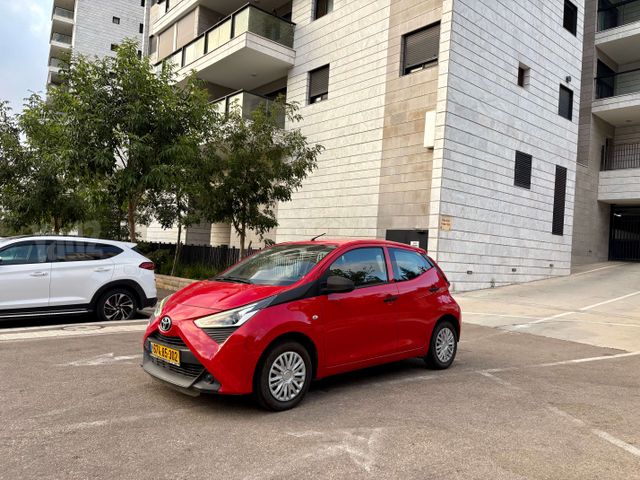 מודעת רכב טויוטה אייגו