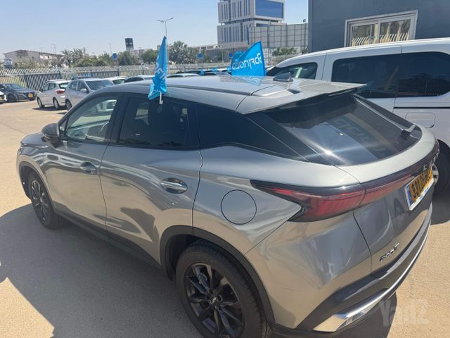 צ׳רי FX