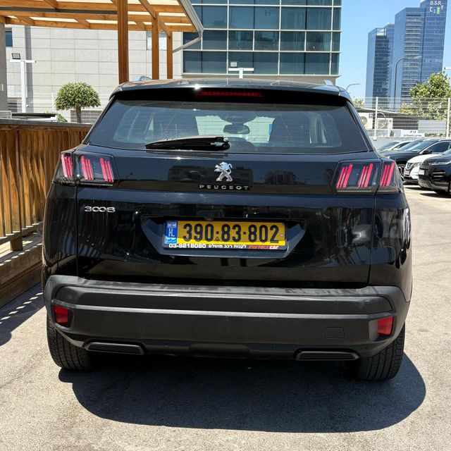 פיג'ו 3008