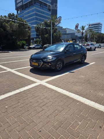 יונדאי אלנטרה