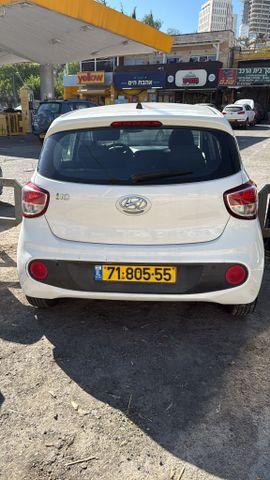 יונדאי i10