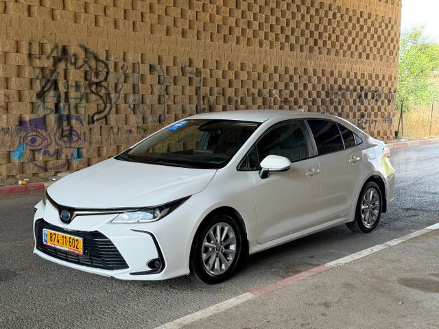 מודעת רכב טויוטה קורולה