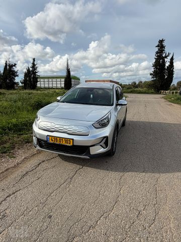 קיה נירו פלוס