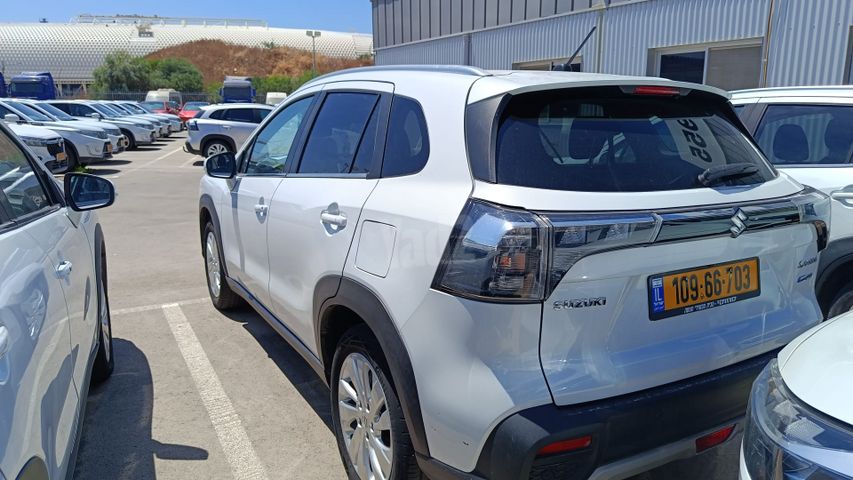 סוזוקי S-Cross