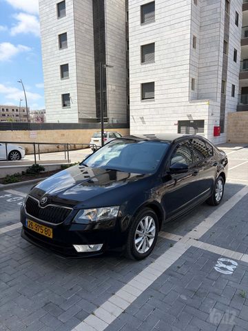 סקודה אוקטביה