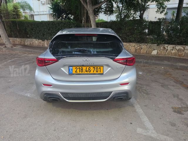 אינפיניטי Q30
