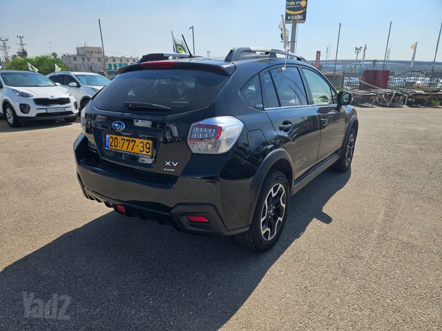 סובארו XV