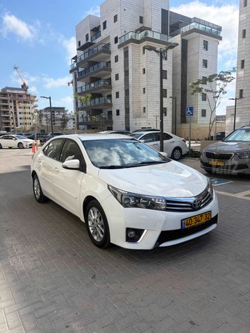מודעת רכב טויוטה קורולה