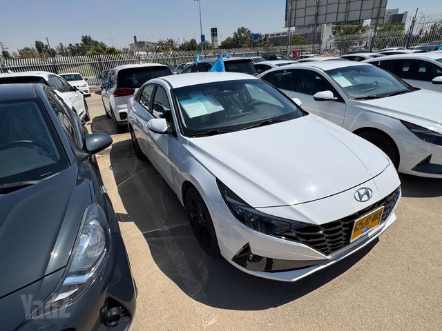 יונדאי אלנטרה