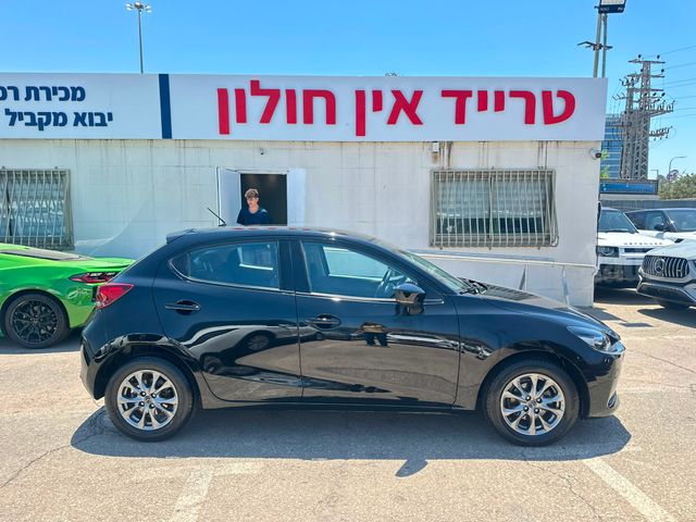 מאזדה 2