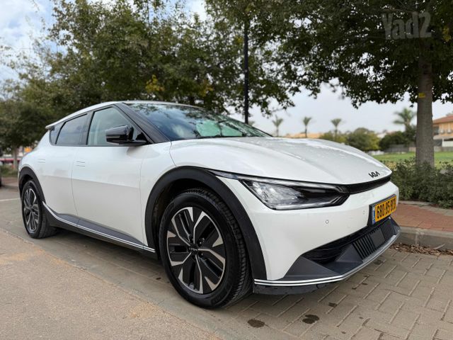 מודעת רכב קיה EV6 1