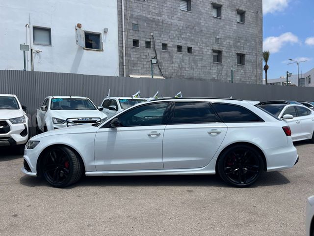 אאודי RS 6