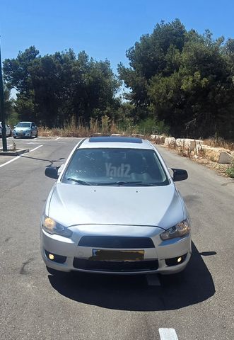 מודעת רכב מיצובישי לנסר