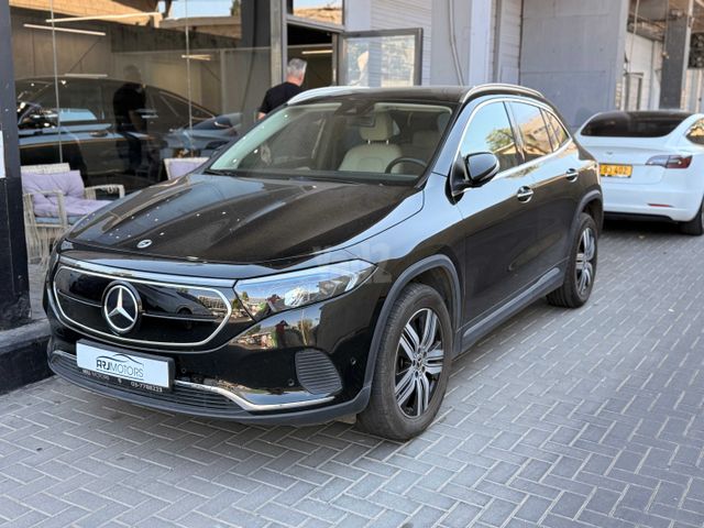 מודעת רכב מרצדס-בנץ EQA