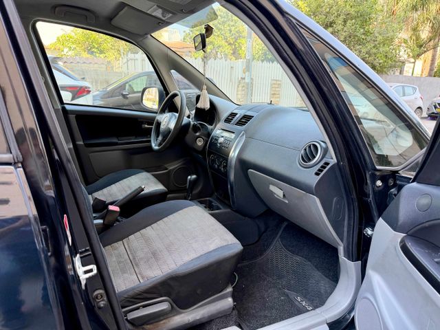 סוזוקי SX4
