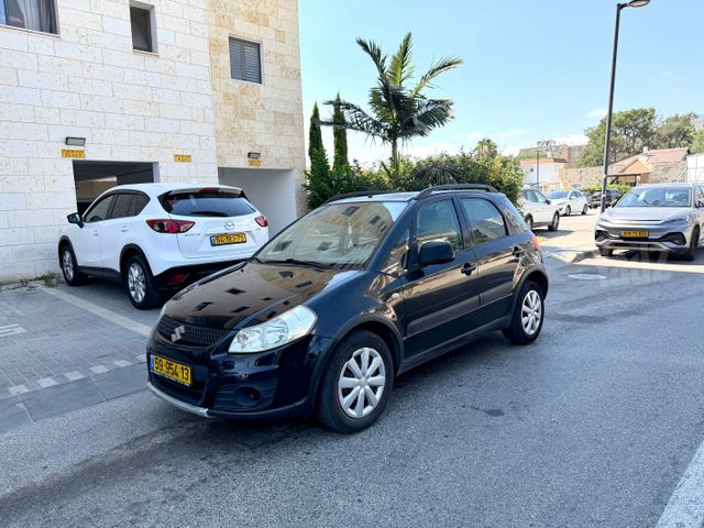 סוזוקי SX4