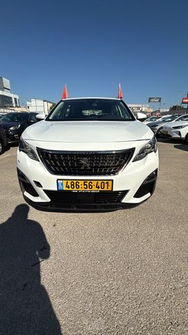 פיג'ו 3008