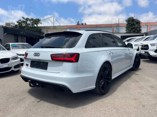אאודי RS 6