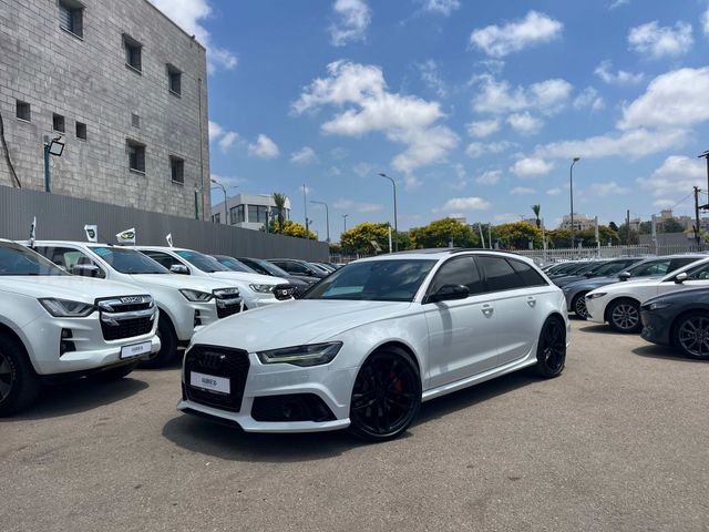 אאודי RS 6