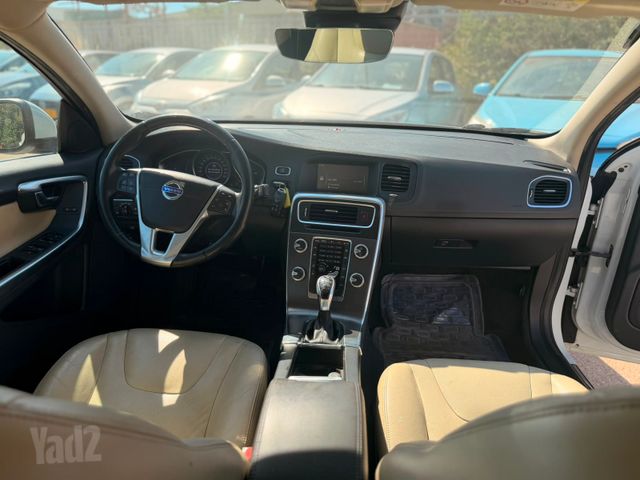וולוו S60