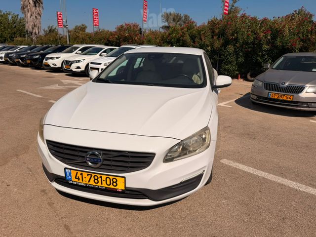 וולוו S60