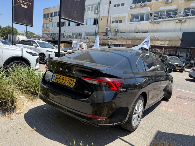 סקודה אוקטביה 