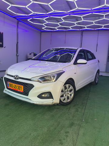 יונדאי i20