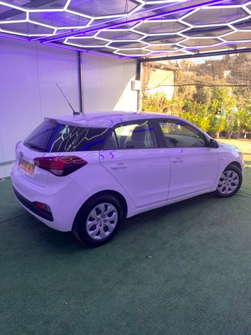 יונדאי i20